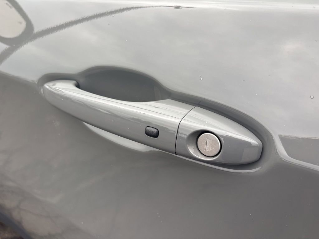 Certified 2022 Jeep Compass Limited image 11