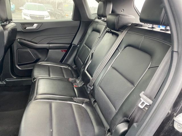 Used 2022 Ford Escape Titanium AWD/4WD image 18