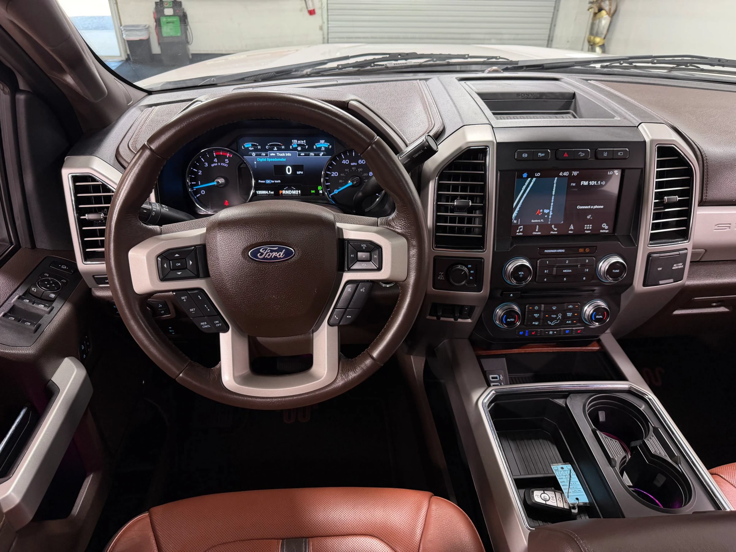Used 2018 Ford F250 King Ranch w/ King Ranch Ultimate Package AWD/4WD image 25
