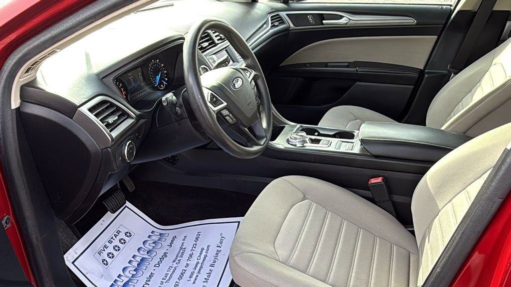 Used 2020 Ford Fusion S image 26