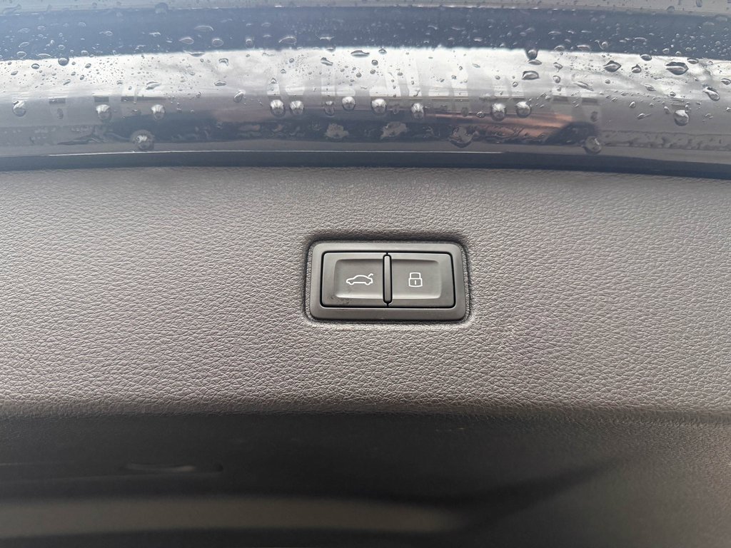 Used 2025 Audi Q7 3.0T Premium Plus image 22