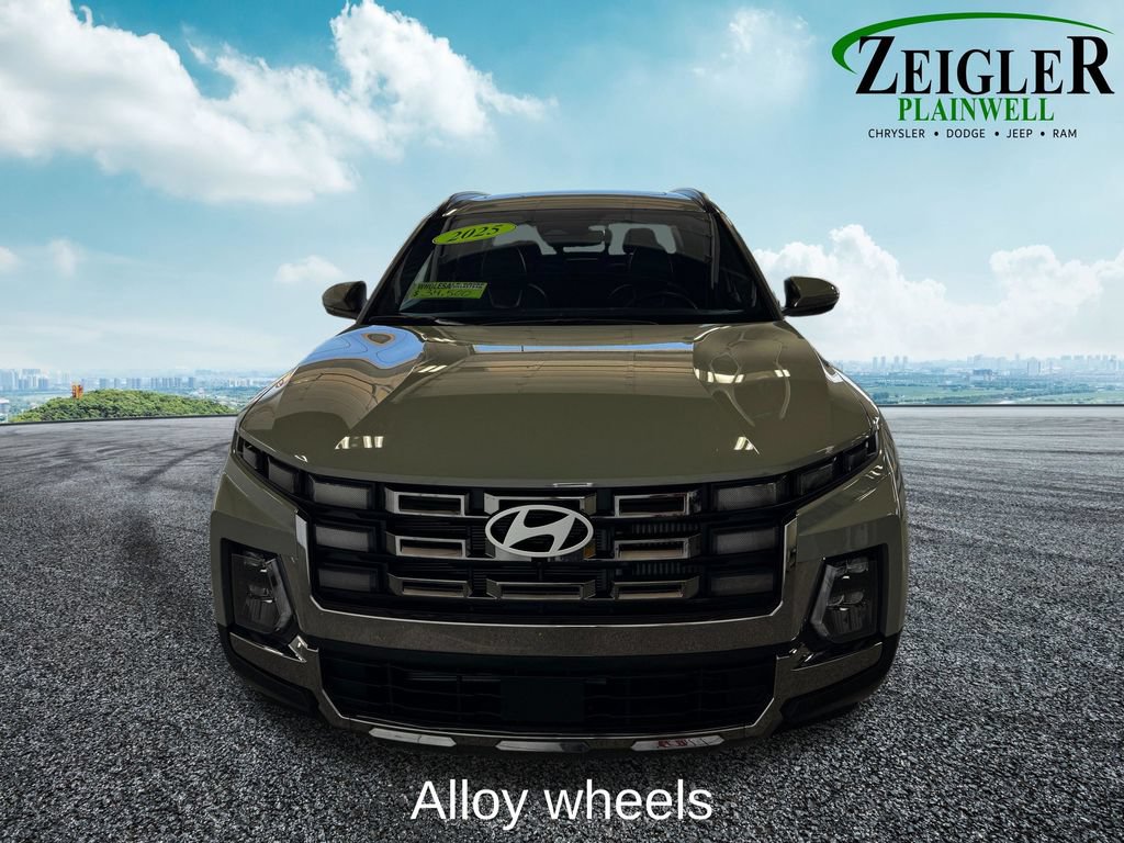 Used 2025 Hyundai Santa Cruz Limited AWD/4WD image 9