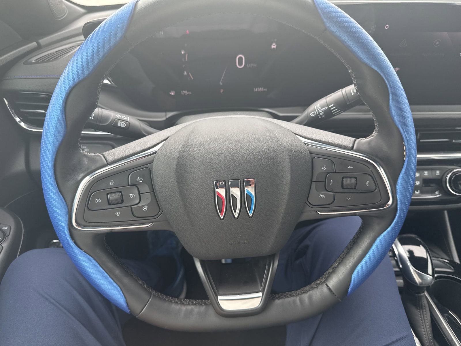 Used 2025 Buick Envista Sport Touring w/ Convenience I Package image 10