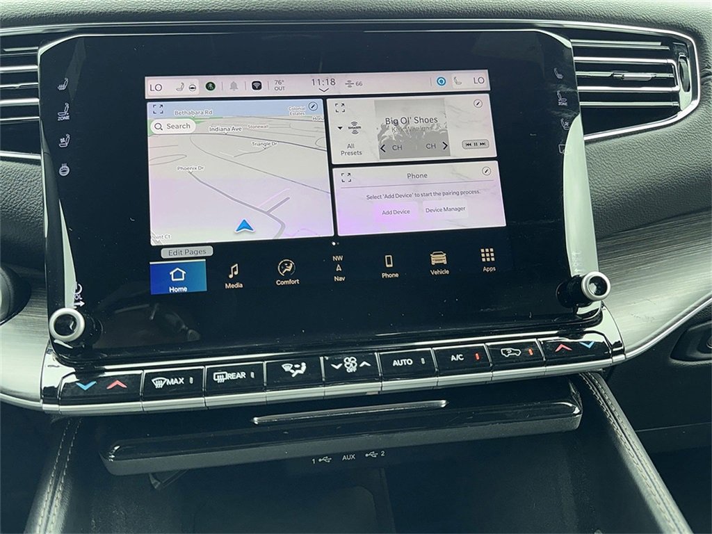 Used 2023 Jeep Wagoneer L Series II image 5