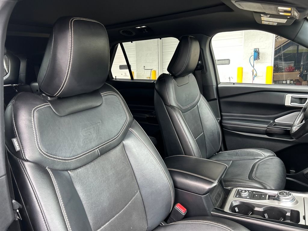 Certified 2021 Ford Explorer ST w/ Equipment Group 401A image 15