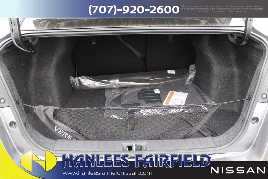 New 2025 Nissan Versa SV w/ Trunk Package FWD image 10