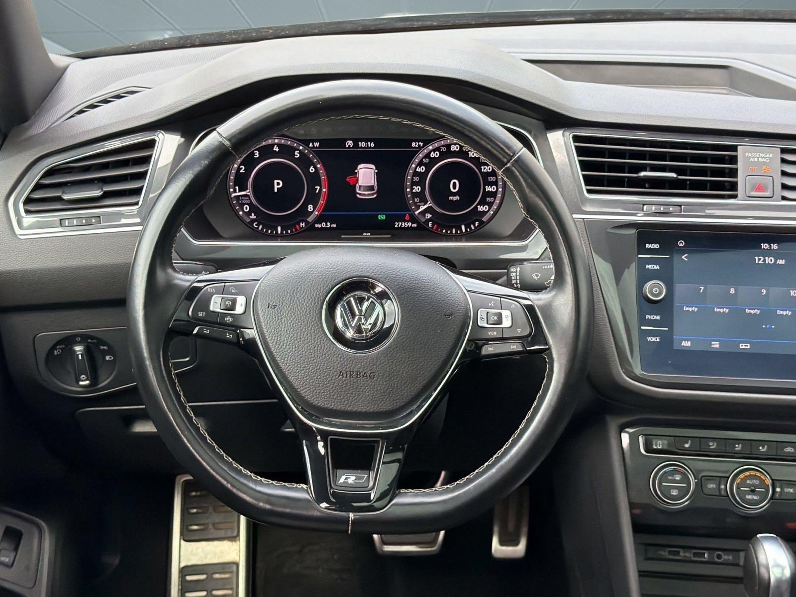 Used 2019 Volkswagen Tiguan SEL R-Line FWD image 11