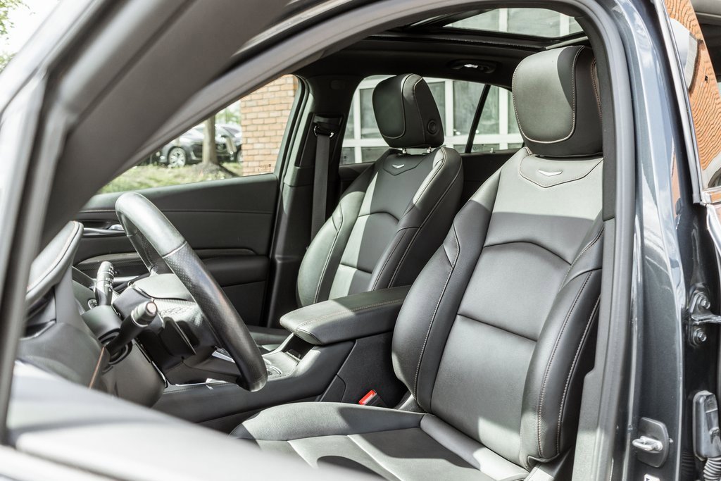 Used 2021 Cadillac XT4 Sport image 6