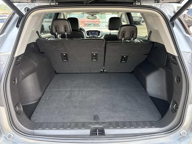 Used 2019 GMC Terrain SLT w/ Infotainment Package II FWD image 16