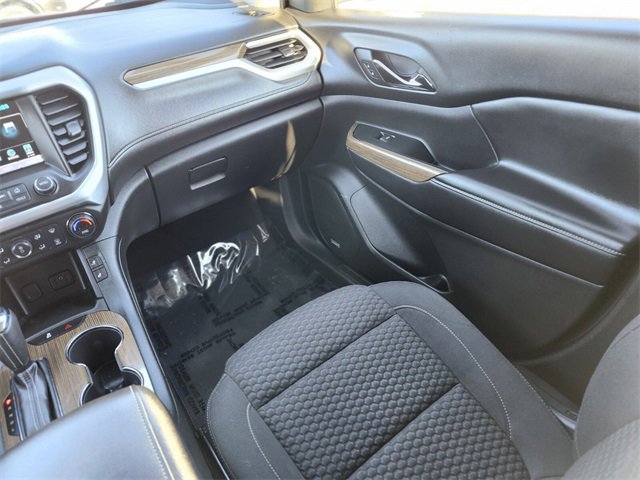 Used 2017 GMC Acadia SLE w/ Driver Alert Package I image 15