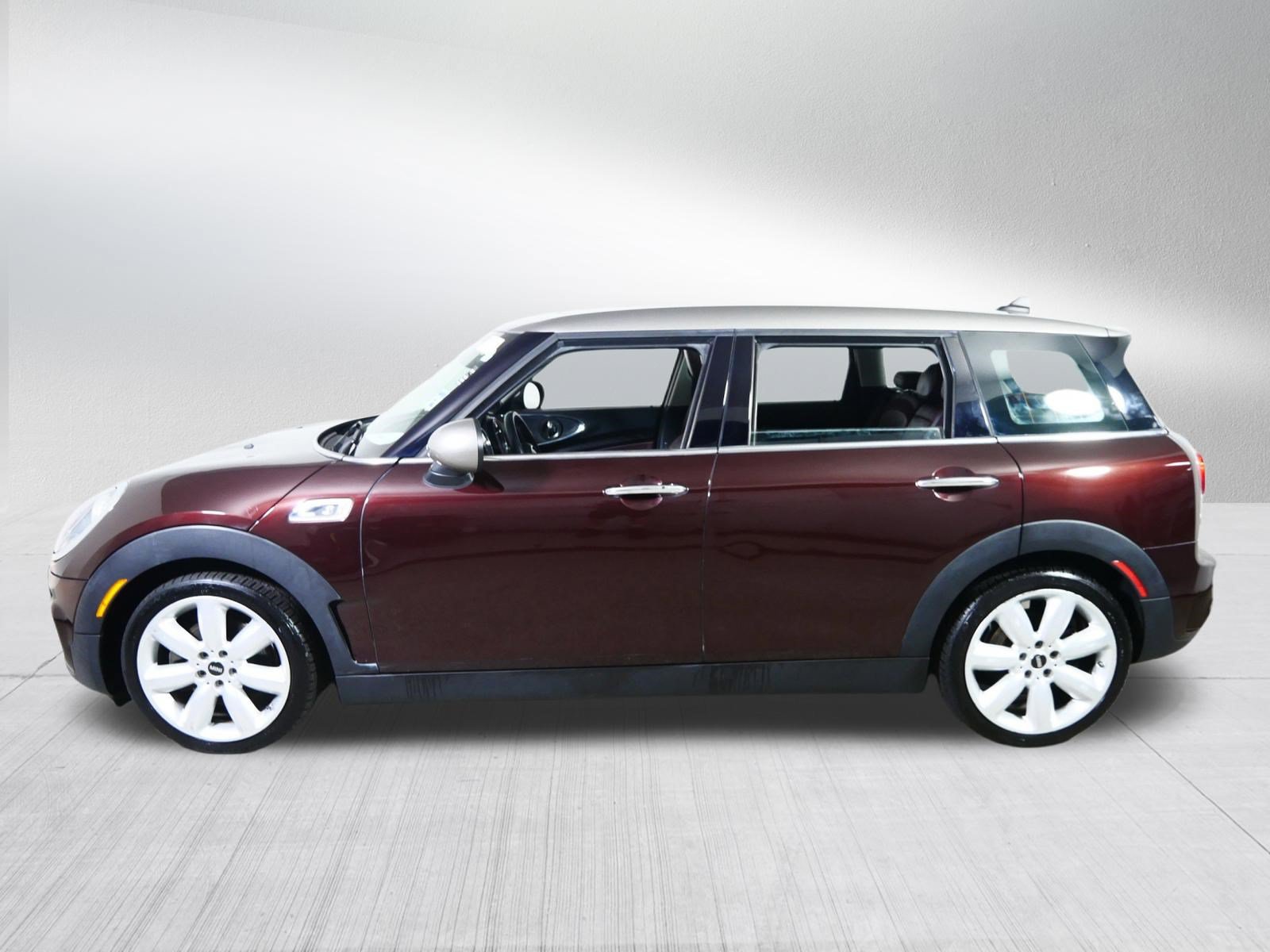 Used 2016 MINI Cooper Clubman S FWD image 4