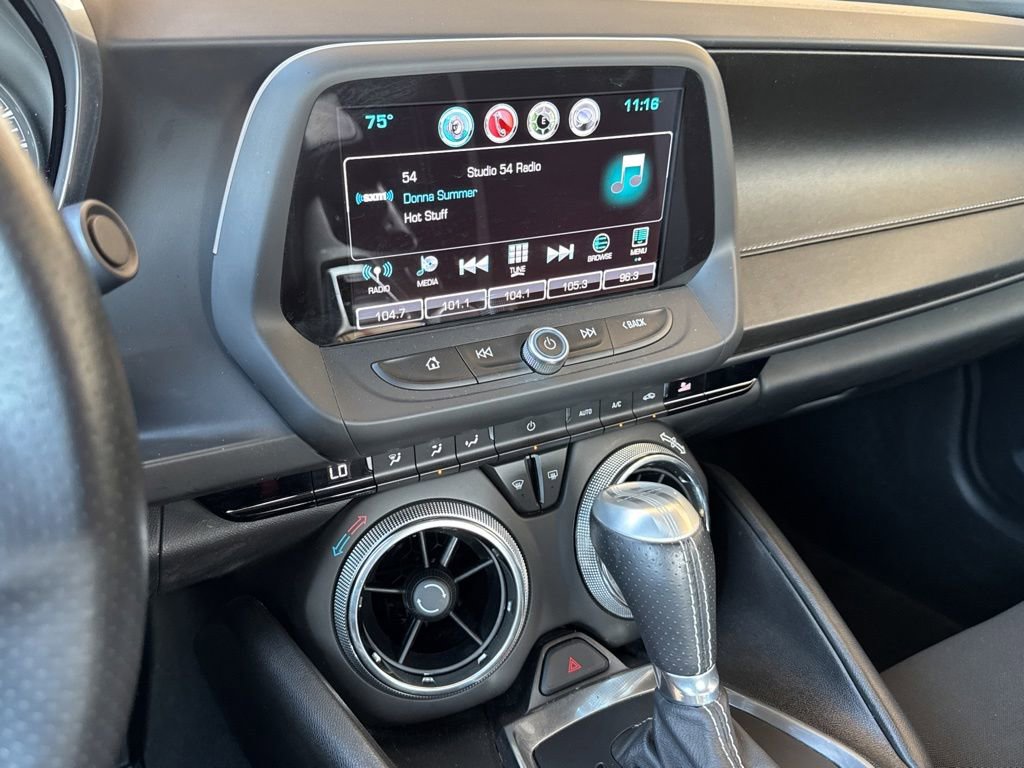 Used 2017 Chevrolet Camaro SS RWD image 11