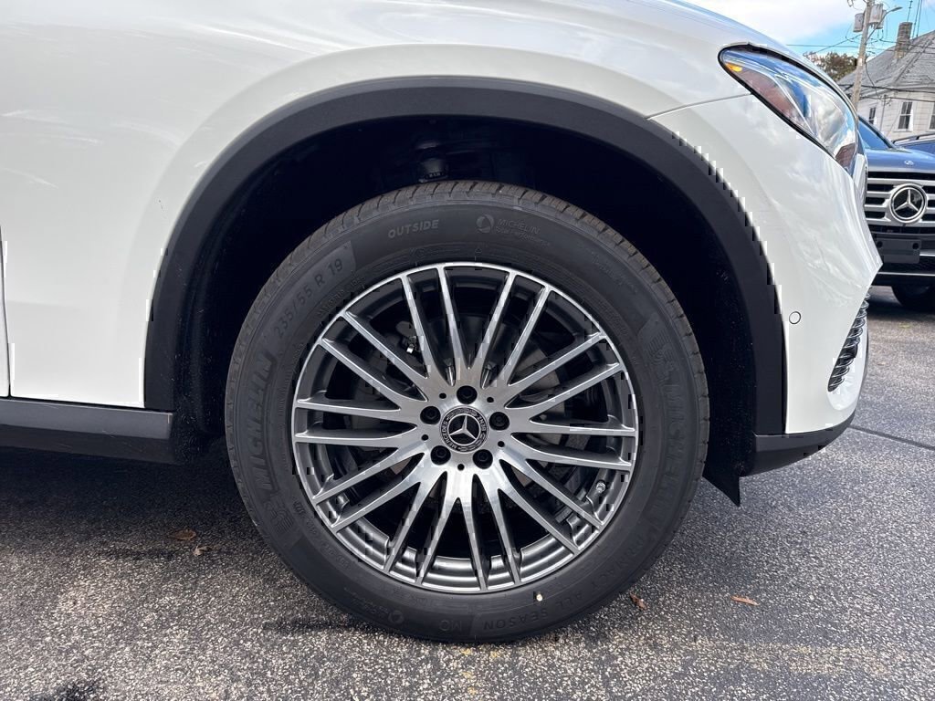 Certified 2026 Mercedes-Benz GLC 300 4MATIC image 11