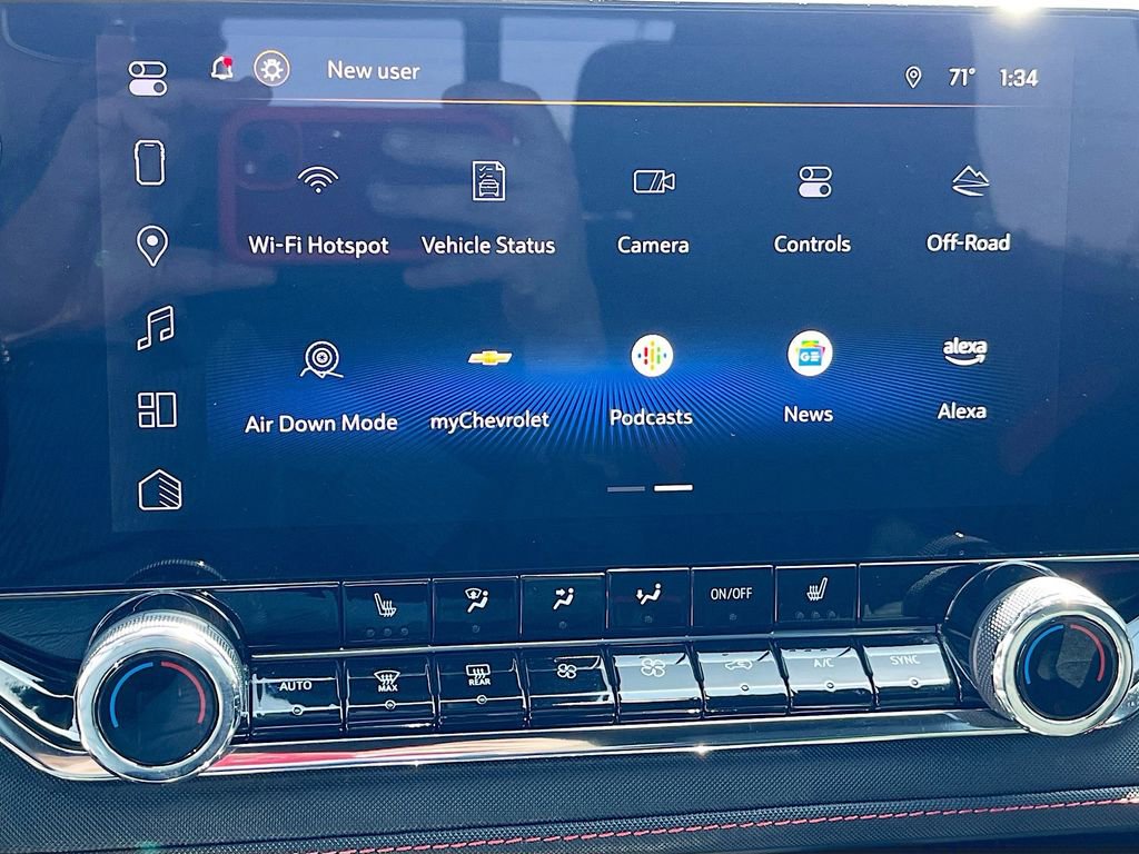 Used 2023 Chevrolet Colorado Z71 w/ Z71 Convenience Package 2 image 14