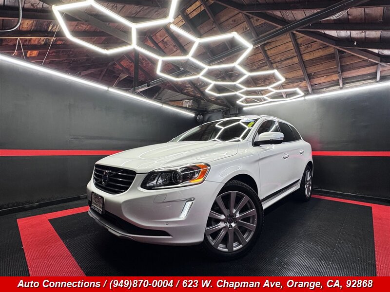 Used 2017 Volvo XC60 T5 Inscription w/ Preferred Option Package FWD image 2