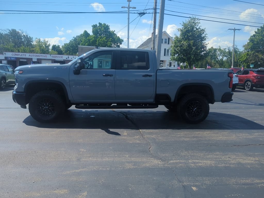 Certified 2025 Chevrolet Silverado 2500 ZR2 w/ Technology Package AWD/4WD image 5