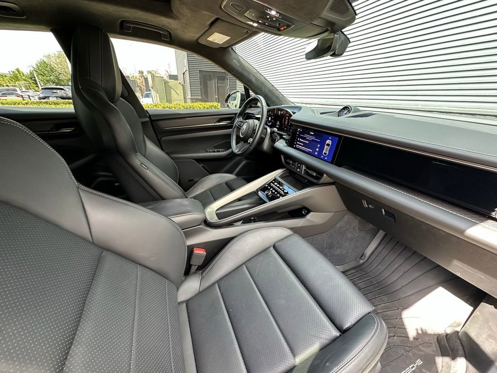 Certified 2024 Porsche Macan Turbo Electric image 41