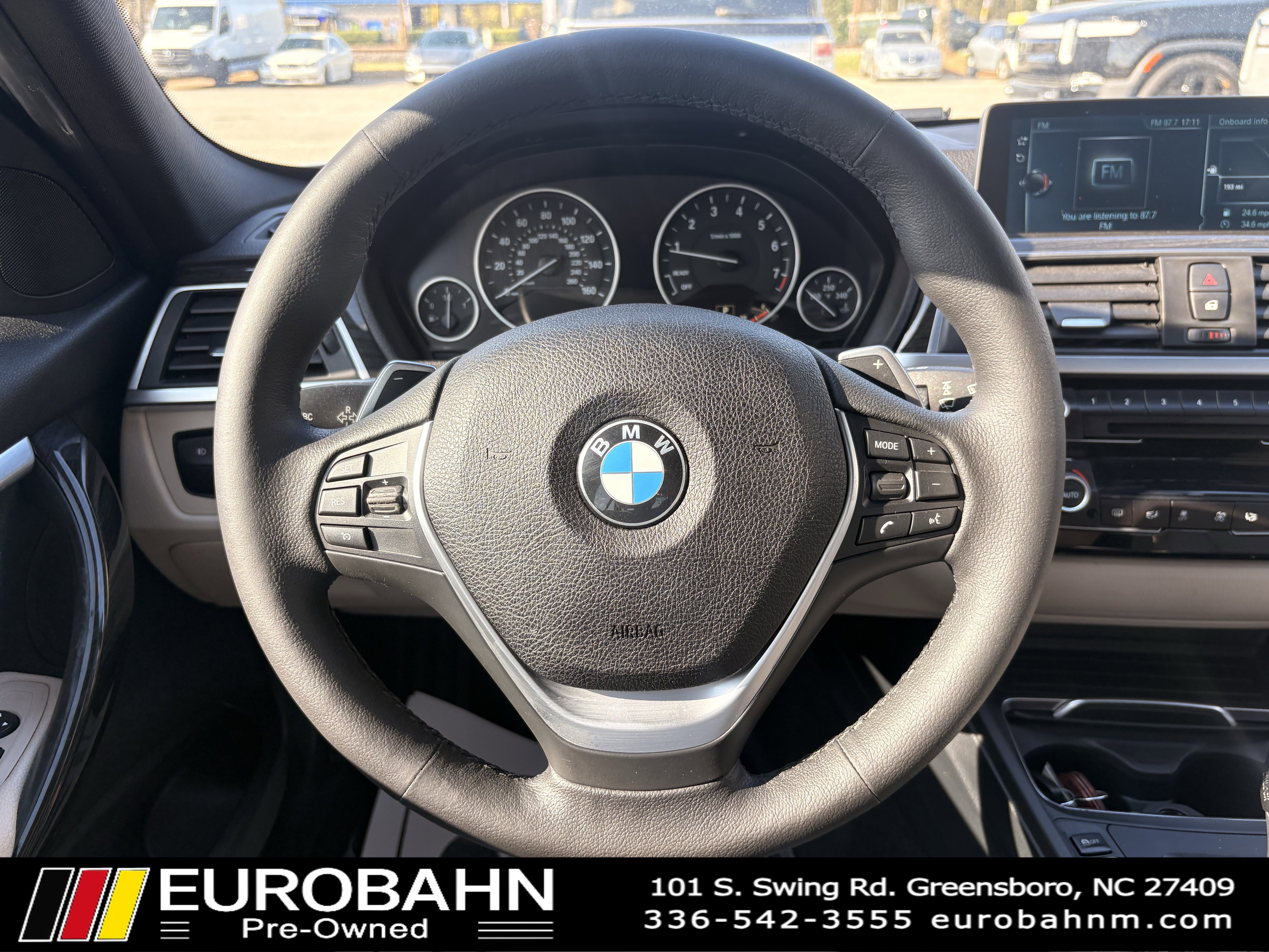 Used 2017 BMW 330i Sedan image 21