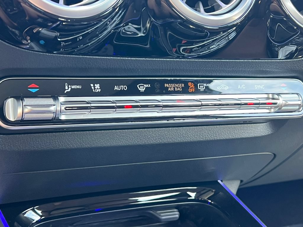 New 2026 Mercedes-Benz GLA 35 AMG 4MATIC image 31