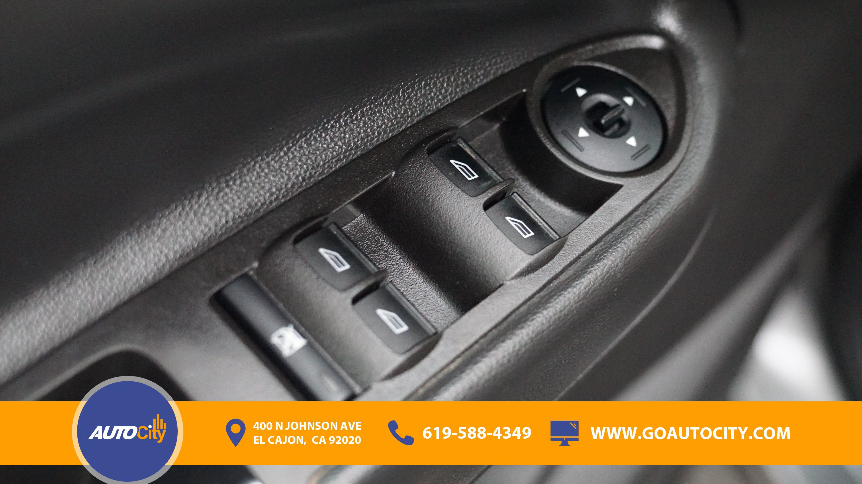 Used 2017 Ford Escape SE FWD image 17