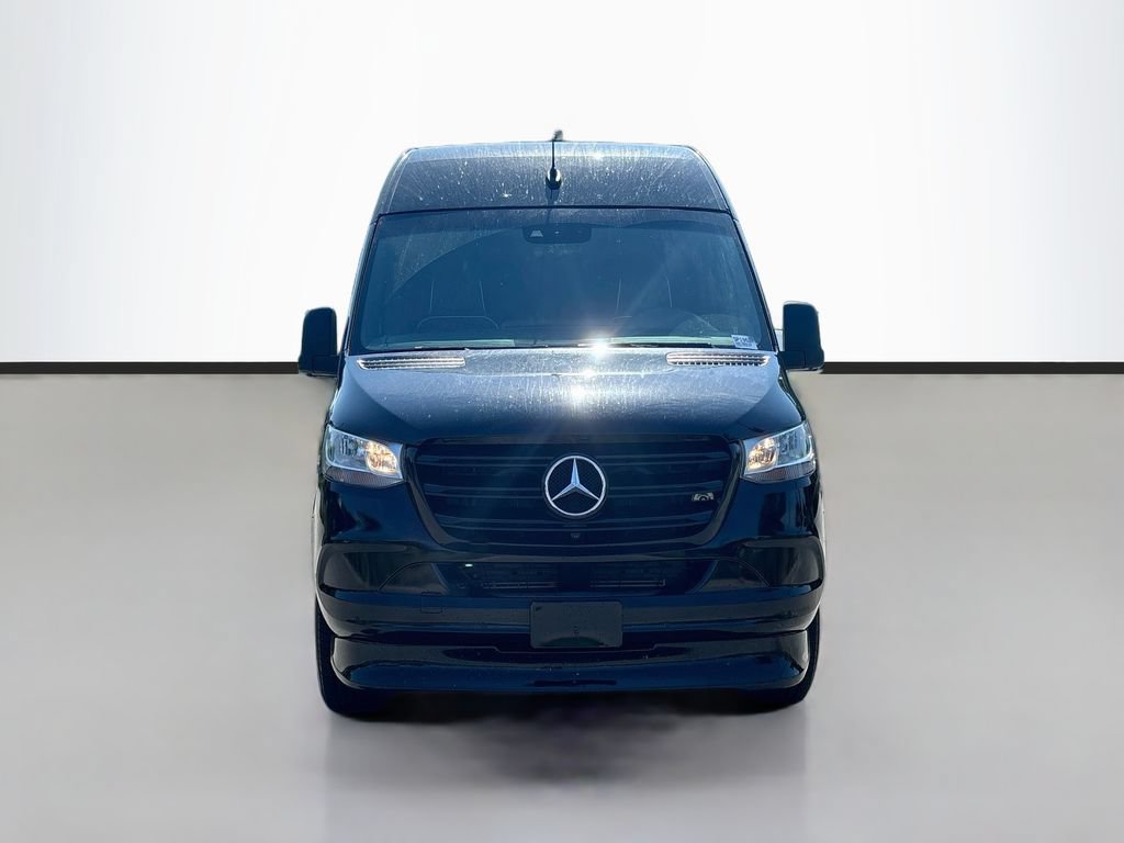 Used 2022 Mercedes-Benz Sprinter 3500 image 8