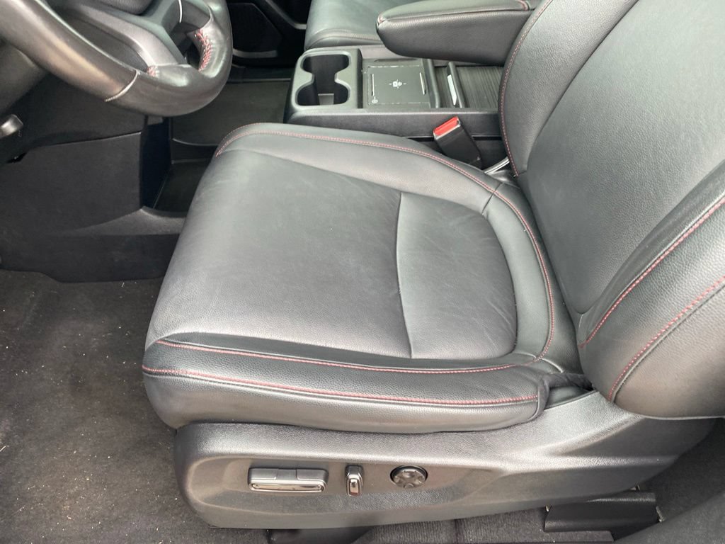 Used 2025 Honda Odyssey Sport-L image 21