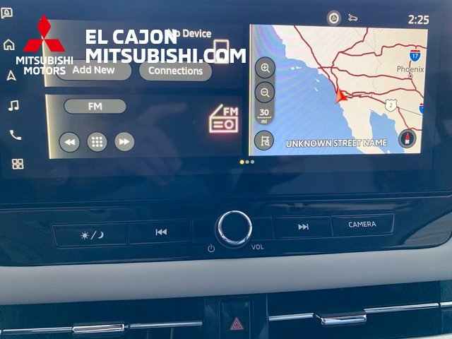 New 2025 Mitsubishi Outlander SEL image 21