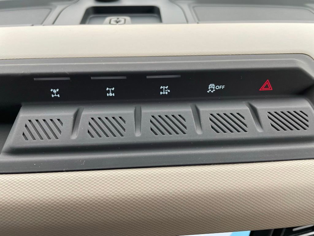 New 2026 Ford Bronco Big Bend w/ Black Diamond Package image 15