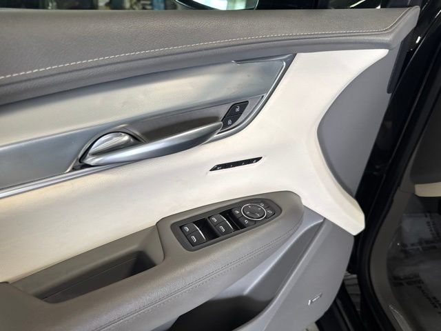Used 2021 Cadillac XT5 Premium Luxury FWD image 45