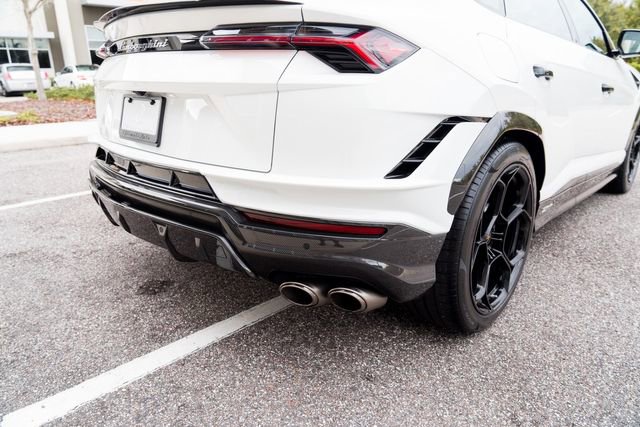 Used 2024 Lamborghini Urus Performante image 15