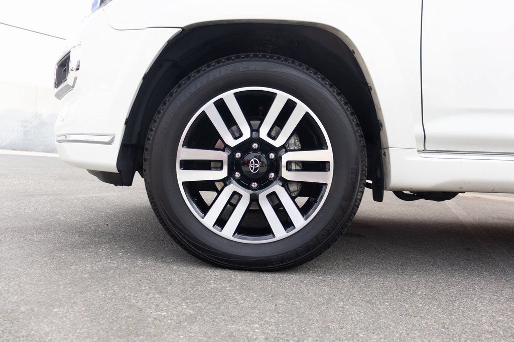 Used 2023 Toyota 4Runner Limited AWD/4WD image 9