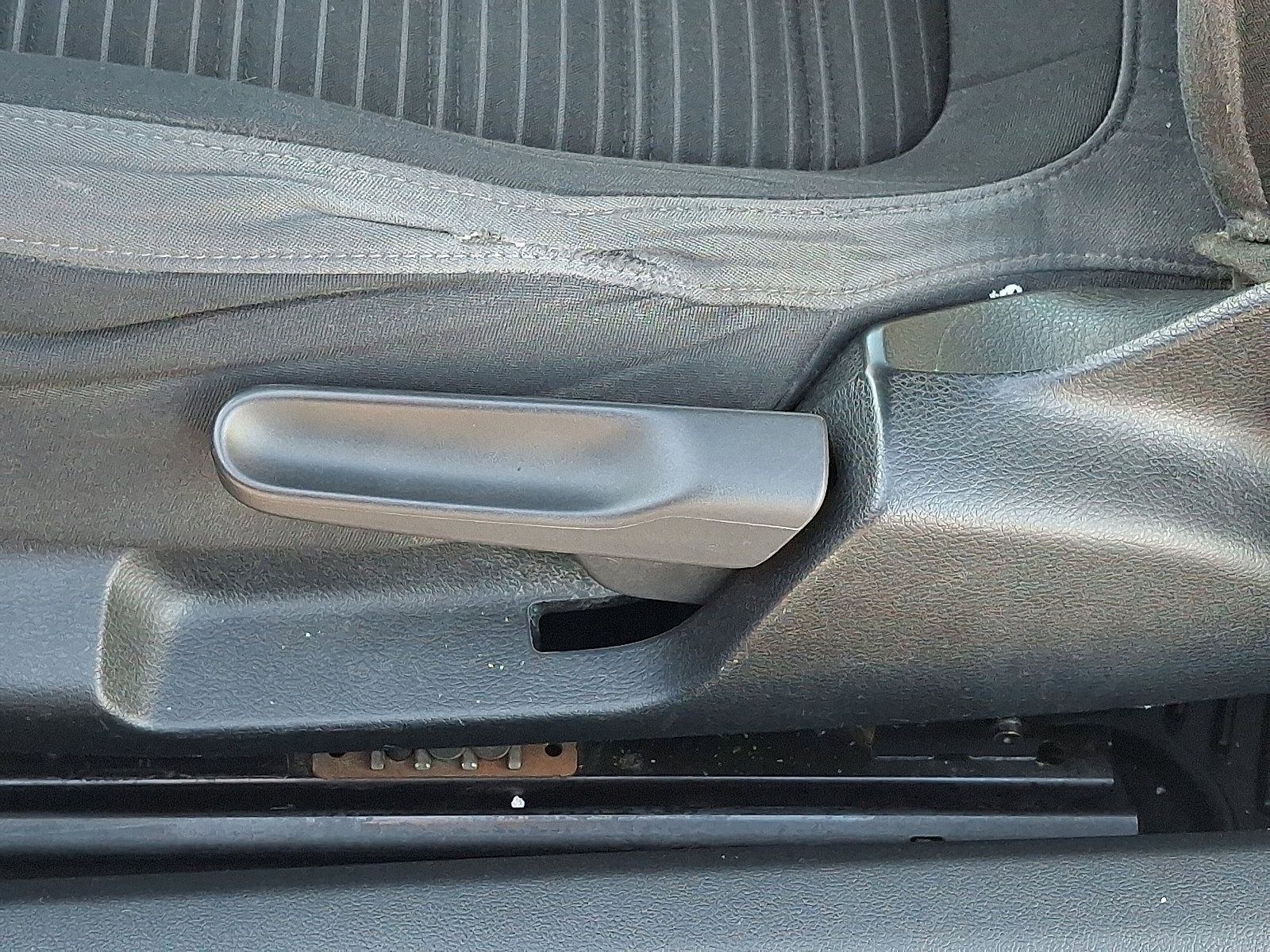 Used 2012 Volkswagen Beetle Turbo image 24