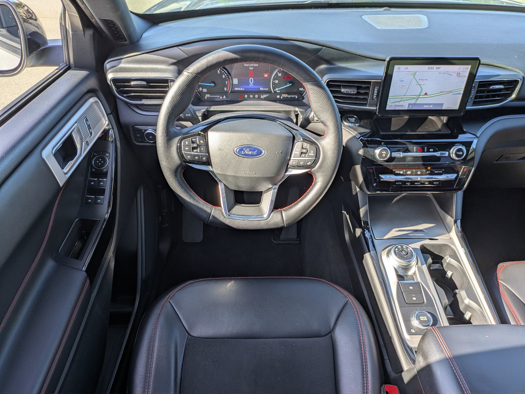 Certified 2022 Ford Explorer ST-Line w/ Class IV Trailer Tow Package AWD/4WD image 34