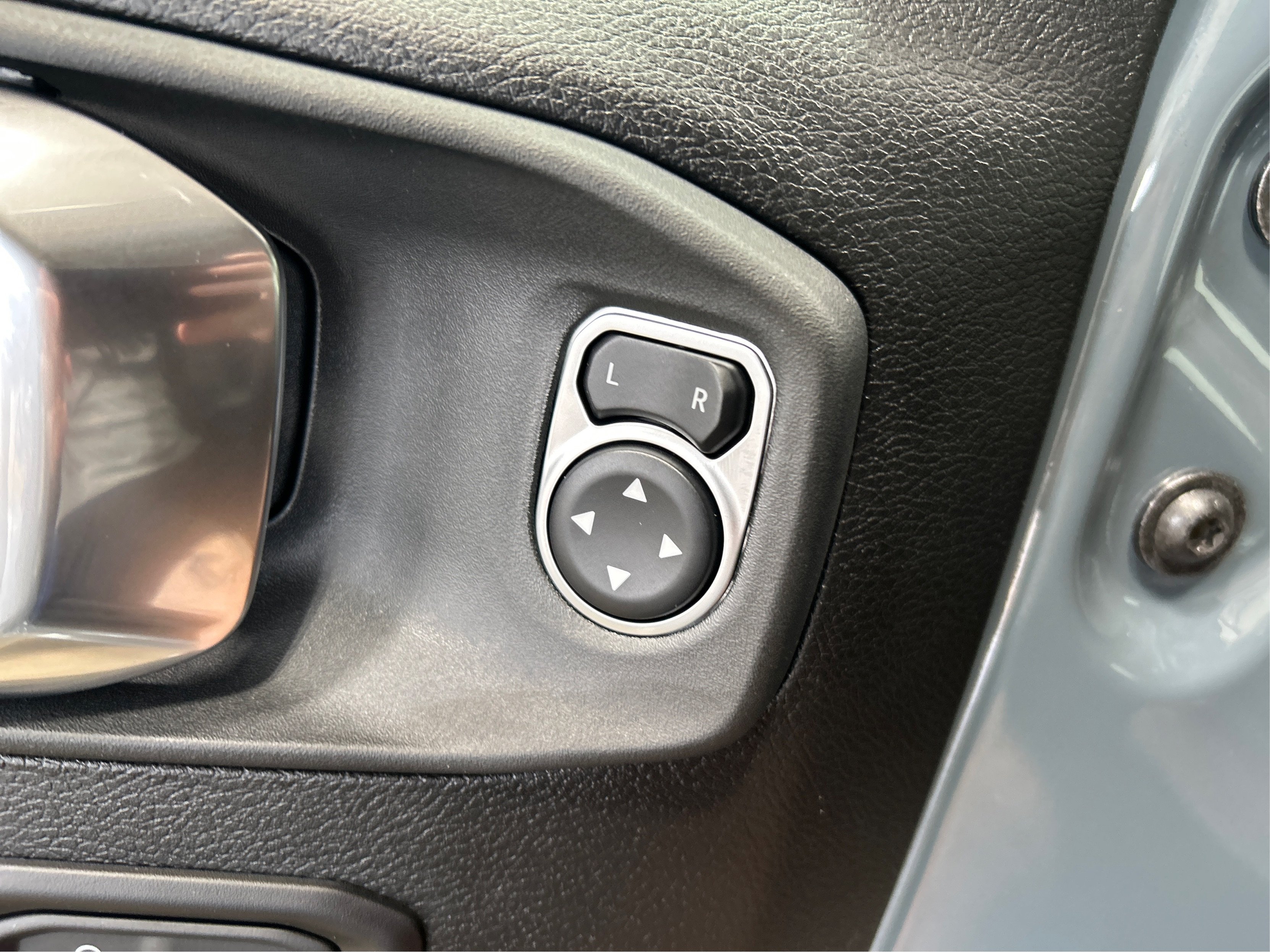 New 2026 Jeep Gladiator Sport AWD/4WD image 30