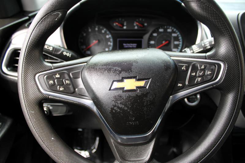 Used 2019 Chevrolet Equinox LS image 10