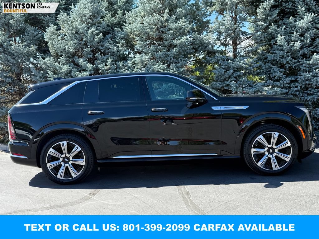 Used 2025 Cadillac Escalade IQ Luxury 2 w/ LPO, Premium Carpet Package AWD/4WD image 11