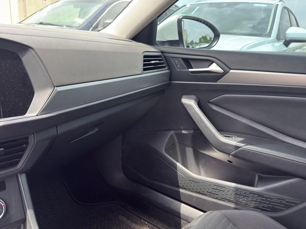 Used 2024 Volkswagen Jetta S FWD image 17