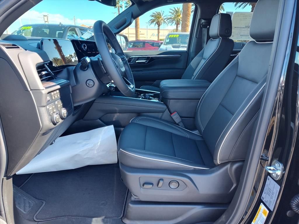 New 2026 Chevrolet Suburban Premier image 5