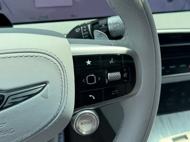 Used 2026 Genesis GV70 2.5T AWD/4WD image 18