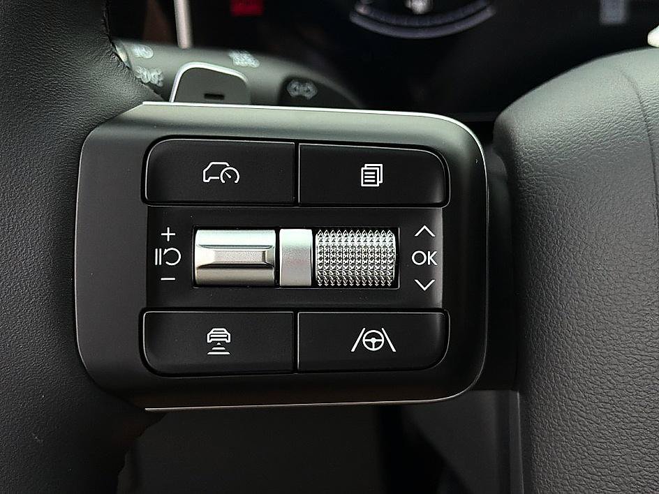 New 2027 Hyundai Santa Fe SEL AWD/4WD image 13