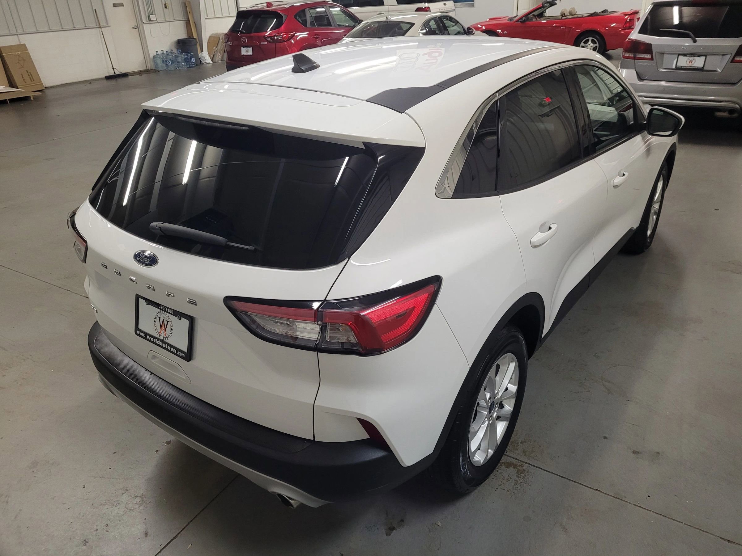 Used 2021 Ford Escape SE FWD image 7