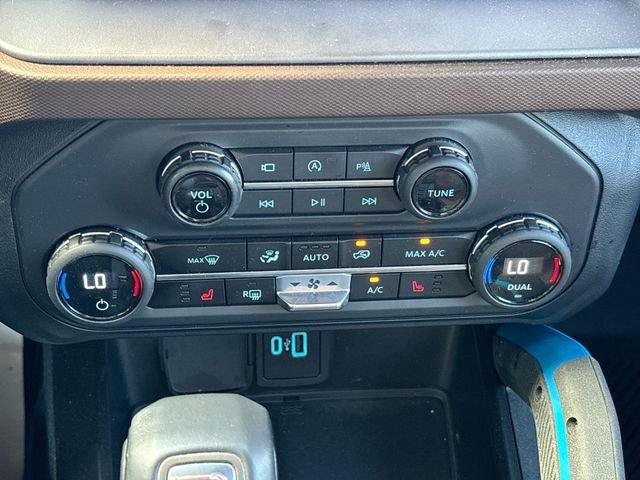 Used 2023 Ford Bronco Outer Banks image 26