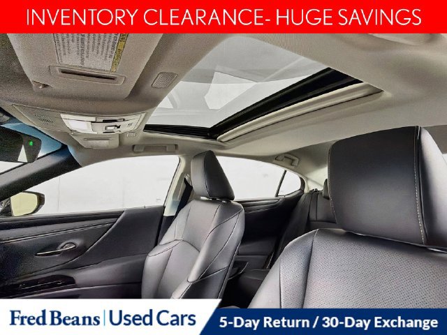 Used 2024 Lexus ES 350 w/ Premium Package FWD image 27