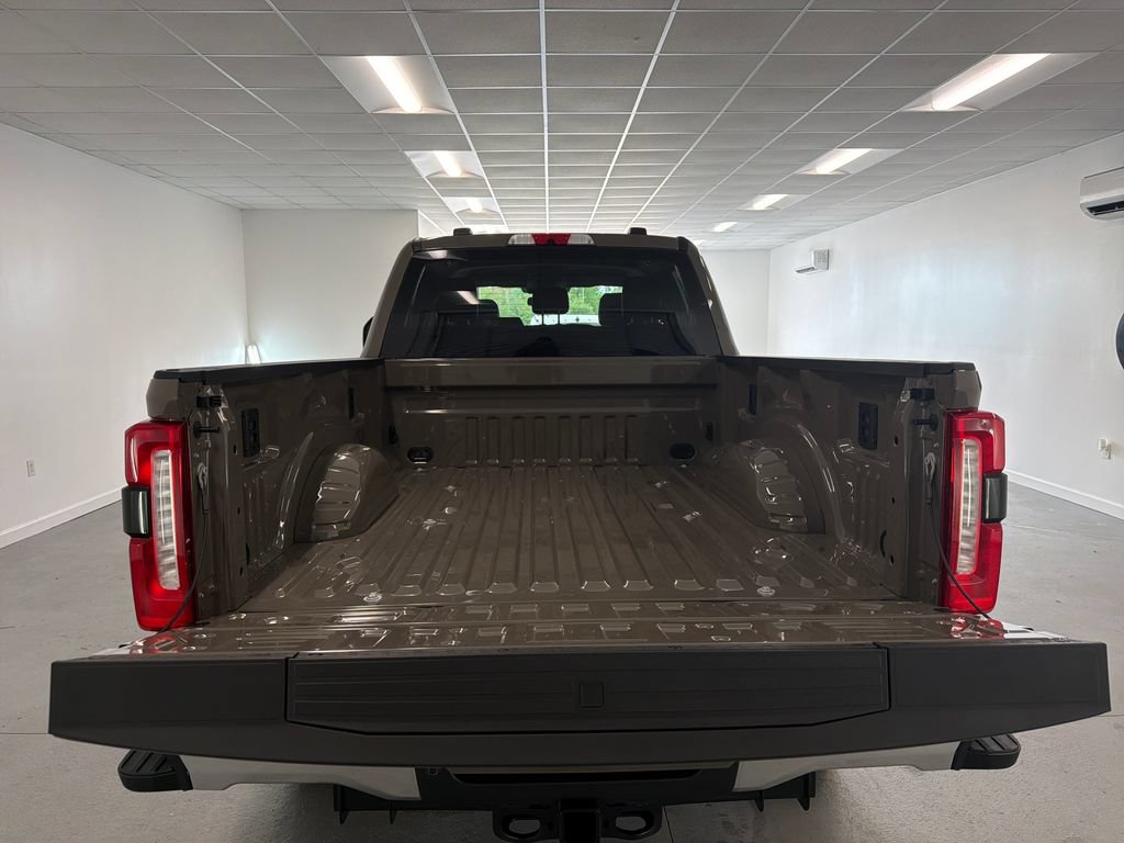 New 2026 Ford F250 Lariat w/ Chrome Package AWD/4WD image 8