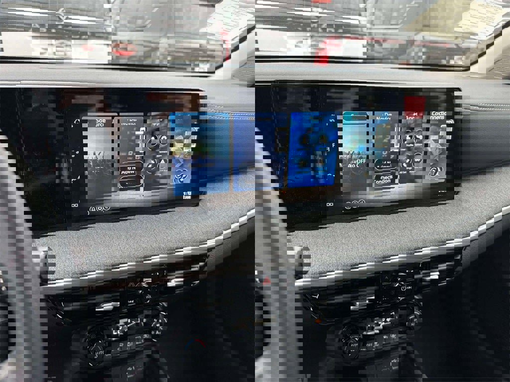 New 2026 Nissan Kicks SV w/ Charging Package image 26