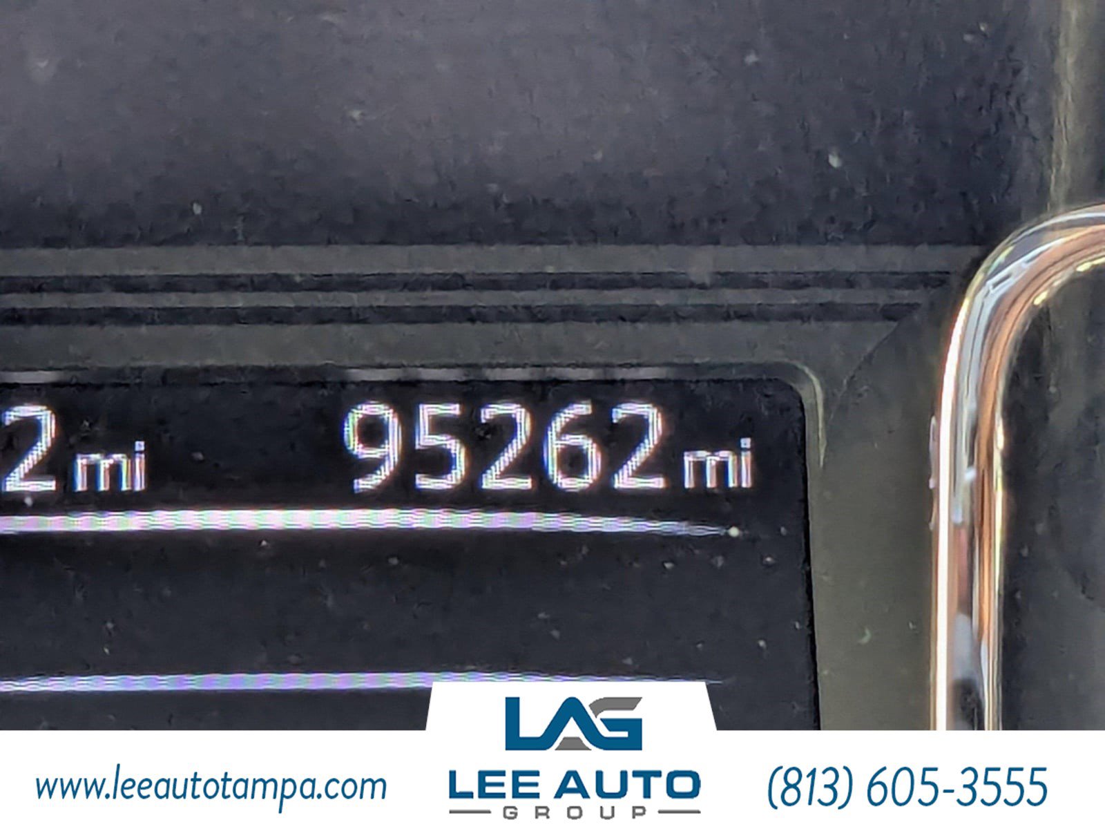 Used 2018 Nissan Titan SL image 27