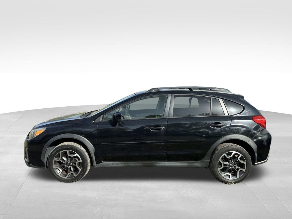 Used 2016 Subaru Crosstrek 2.0i Premium w/ Moonroof Package image 4