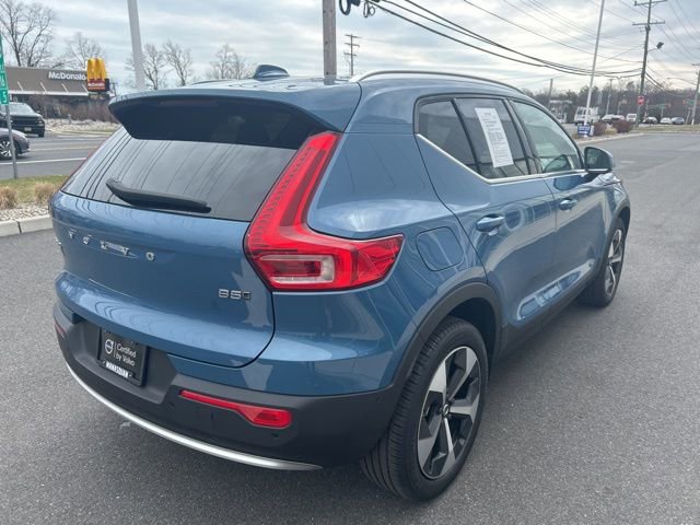 Certified 2025 Volvo XC40 B5 Plus image 5