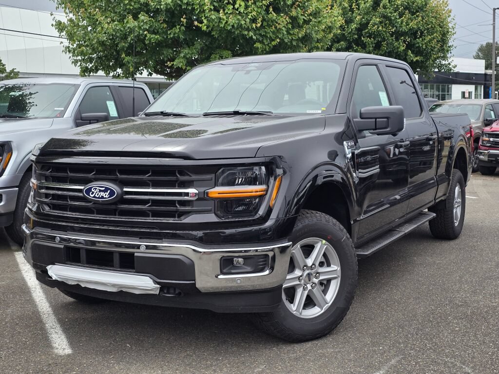 New 2026 Ford F150 XLT w/ Equipment Group 302A MID