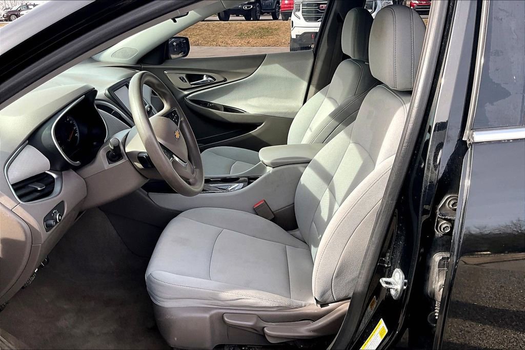 Used 2016 Chevrolet Malibu LS image 24